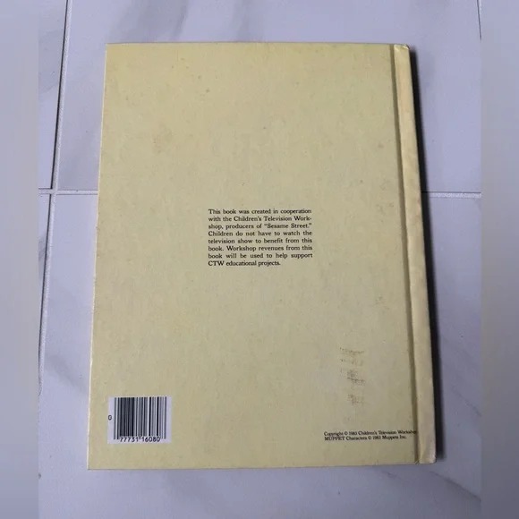 Vintage 1983 Sesame Street Treasury Volume 2 Illustrated Story Picture Book - Picture 4 of 7